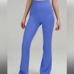 NWOT Lululemon Groove Super-High-Rise Flared Pant